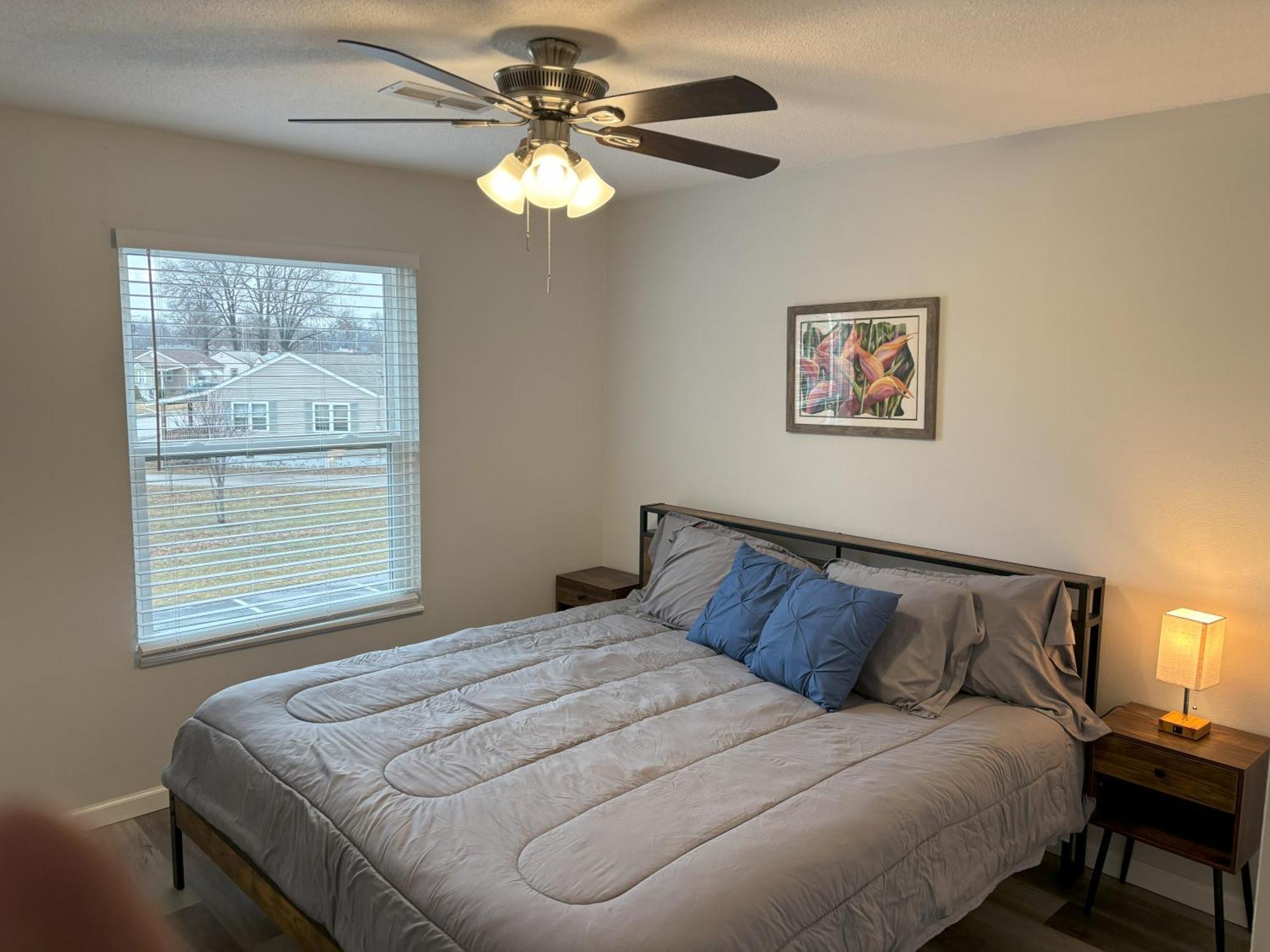 Peaceful Park 2 Bedroom Remodeled Family Suite Granite City Exterior foto